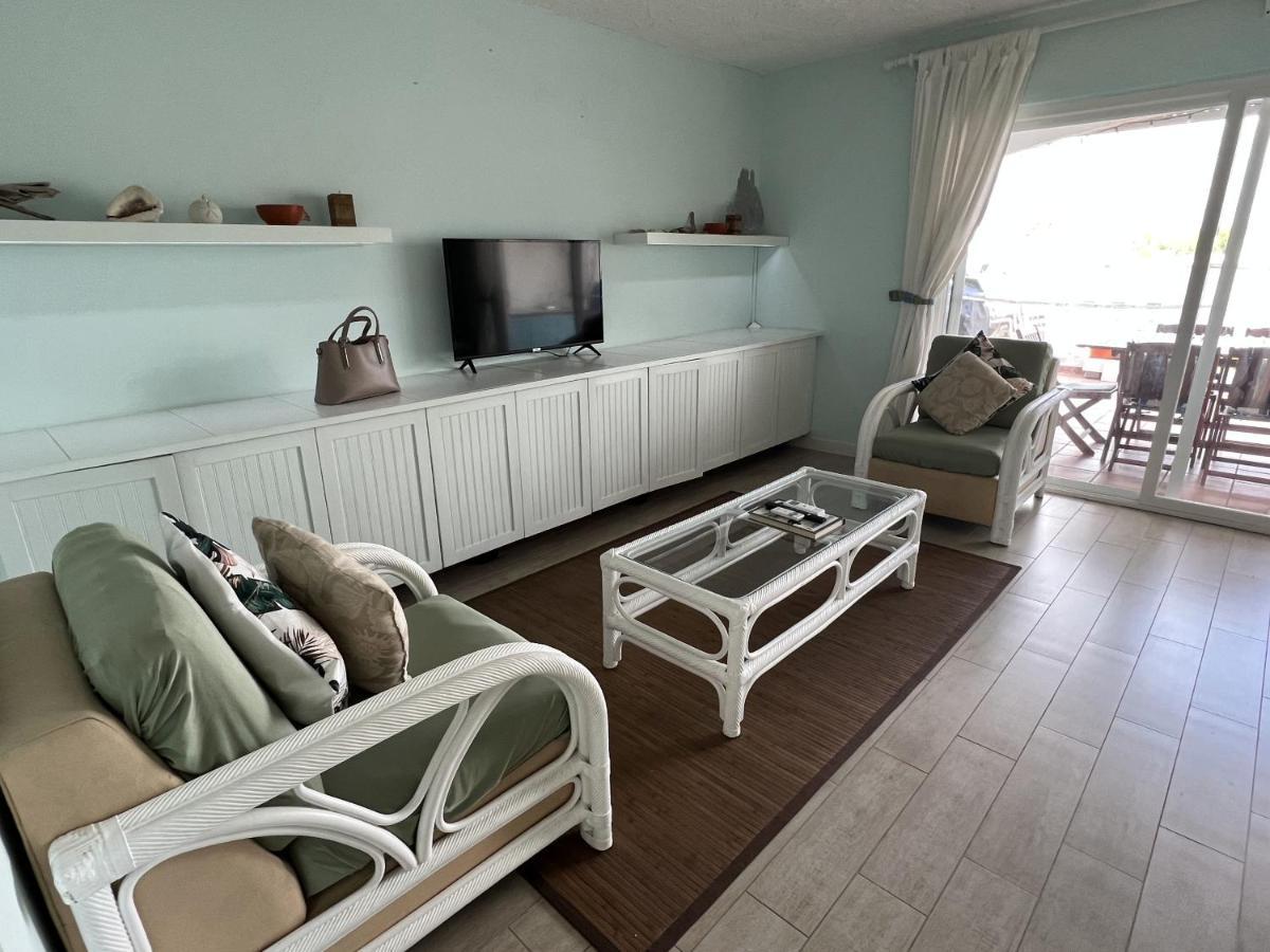 Sunny Villa In The Marina - Excellent Water Views جولي هاربور المظهر الخارجي الصورة